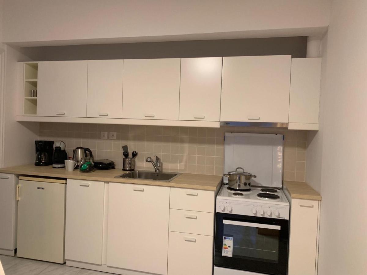 Treasure Cosy Flat Apartment Атина Екстериор снимка